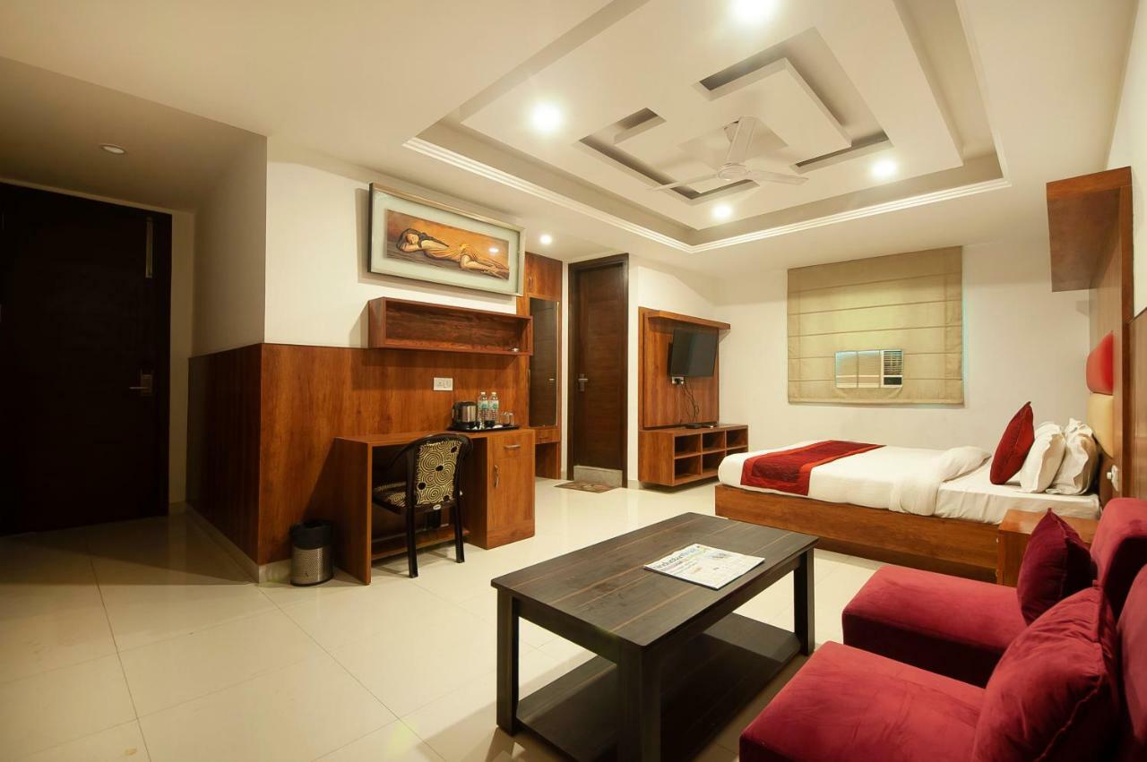 hotel urban tree delhi airport